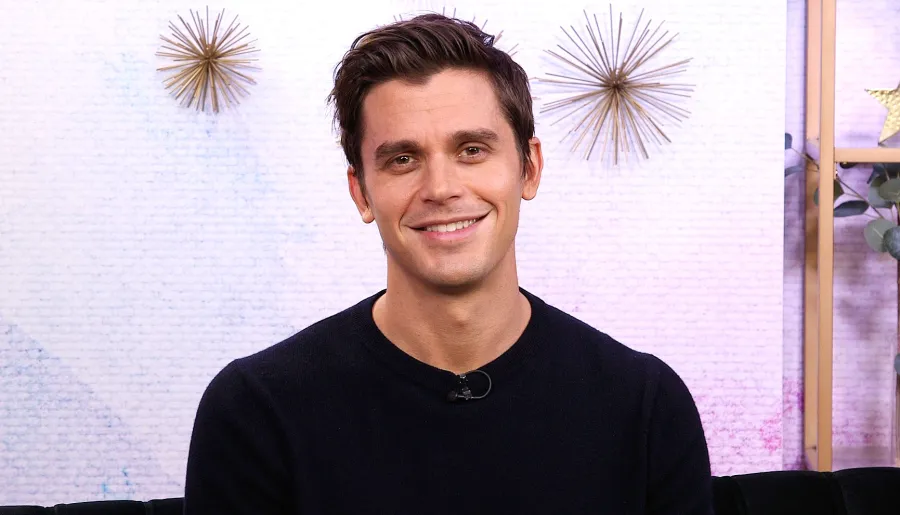 Antoni Porowski