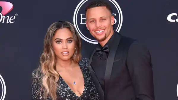 Ayesha Curry Claps Back at Troll Who Called Her a ‘Farm Animal’ After Viral Photo With Stephen Curry