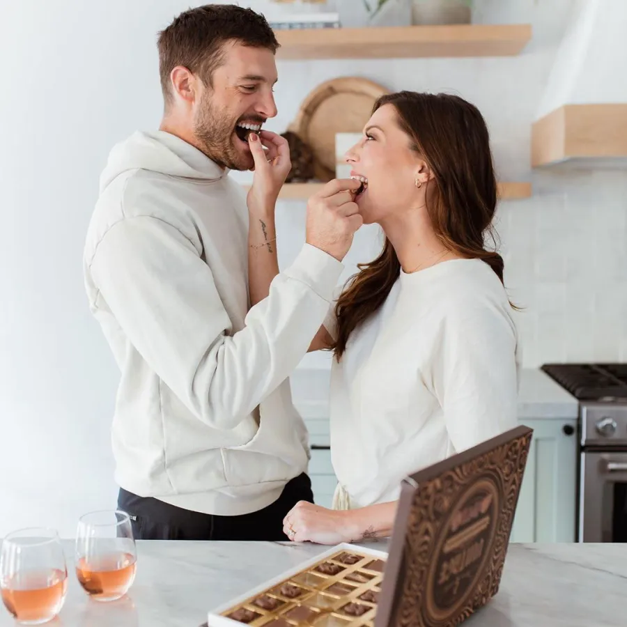 Becca Kufrin Bachelor Nation Celebrated Valentine’s Day