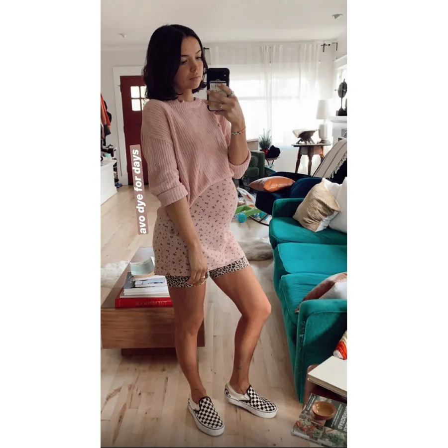 Bekah Martinez baby bump