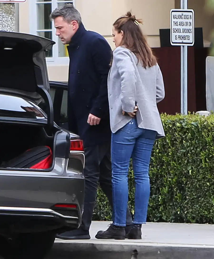 Ben-Affleck-Reunites-With-Jennifer-Garner-After-Divorce-Revelation