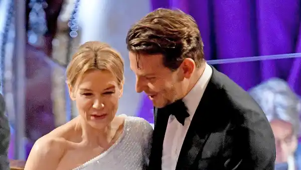 Bradley Cooper Interacts With Ex-Girlfriend Renee Zellweger at Oscars 2020