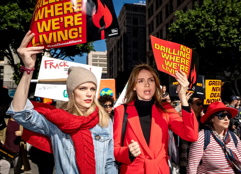 Brooklyn-Decker-Candidly-Talks-Getting-in-Shape-After-Pregnancy