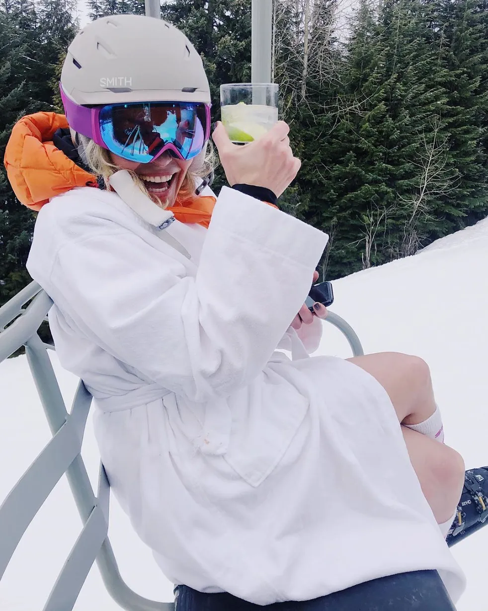 Chelsea-Handler-Hits-Slopes-With-Margarita-for-45th-Birthday