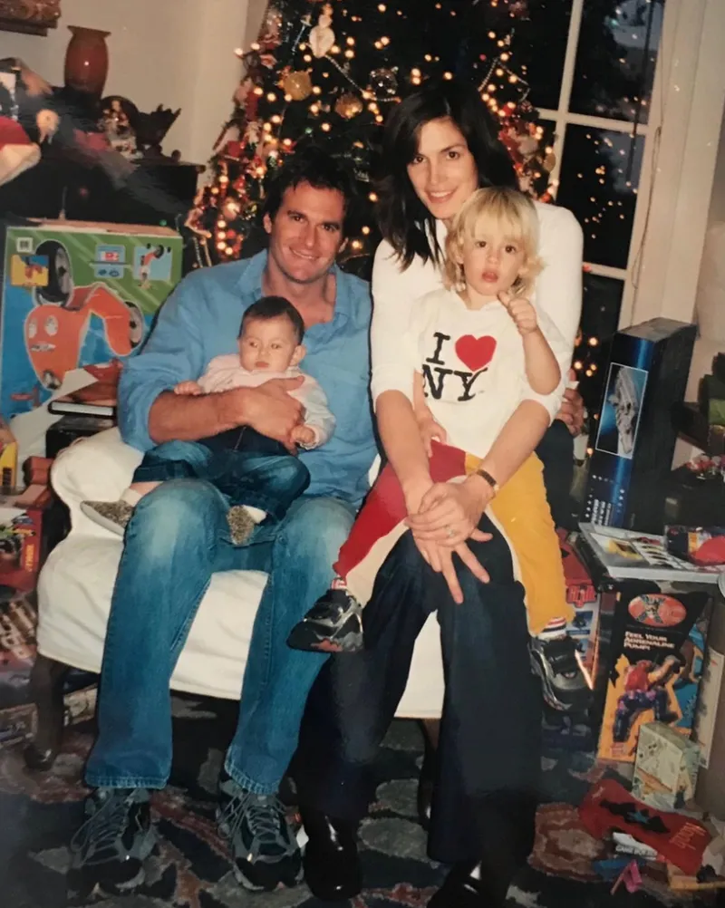 Cindy-Crawford-and-Rande-Gerber's-Family-Album-With-Kaia-and-Presley