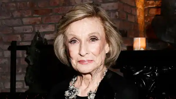 Cloris Leachman Dead