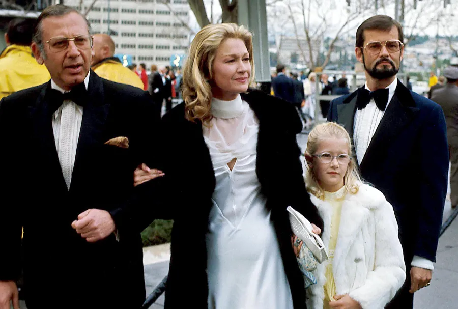 Diane Ladd and Laura Dern at the Academy Awards in 1975