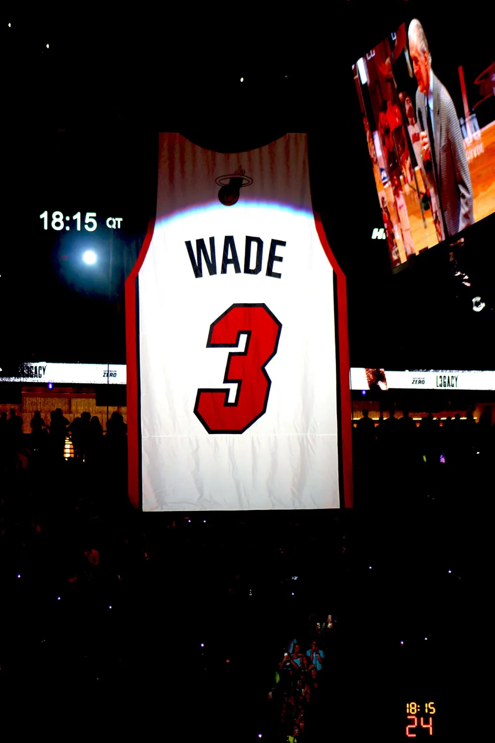Dwyane Wade, Gabrielle Union Honor His Jersey Retirement