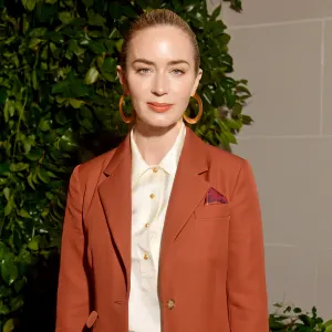 Emily-Blunt’s-Childhood-Stutter-Shaped-Who-She-Was