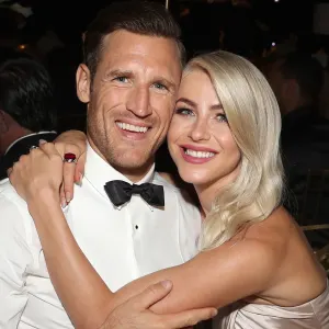 How Julianne Hough and Brooks Laich Celebrated Valentine's Day Amid Marital Issues