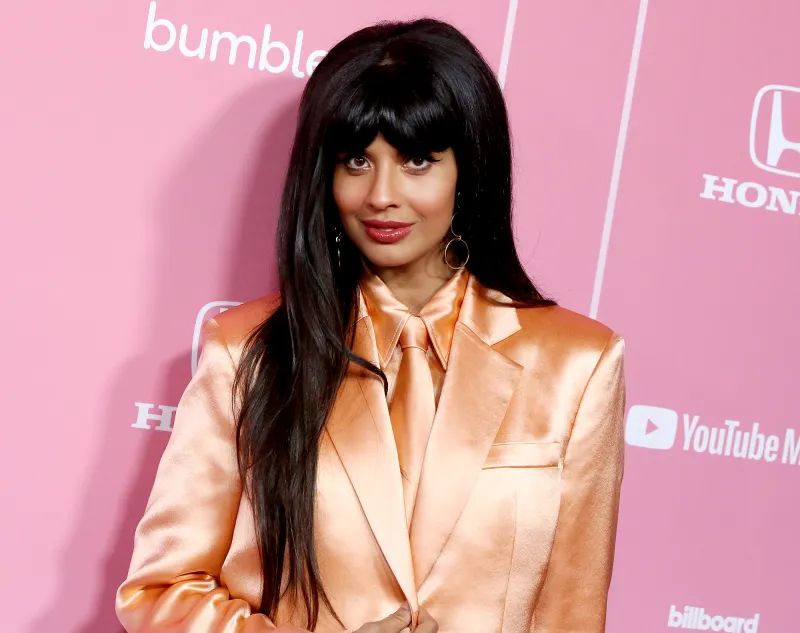 Jameela-Jamil-Said-‘No’-for-a-Year-to-Things-She-Cared-to-Not-Do