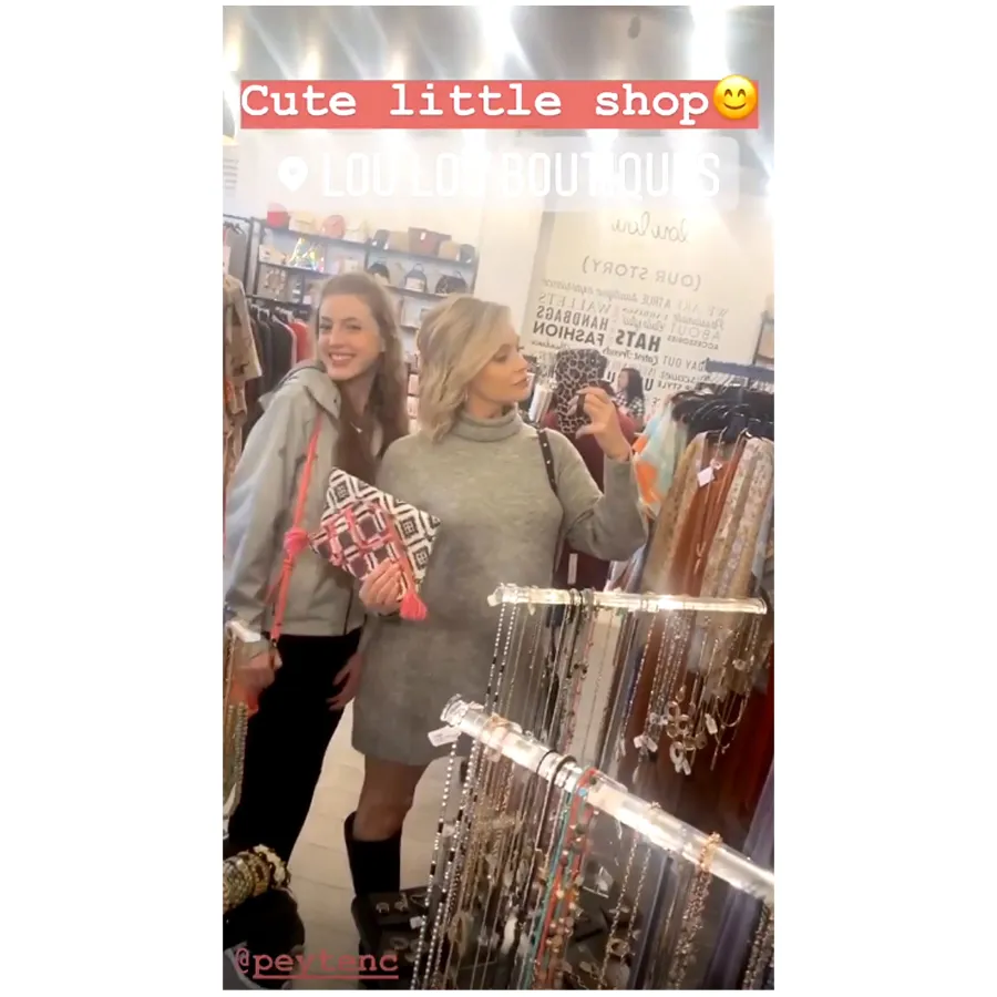 Jenna Cooper Bump Sister Sister