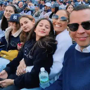 Jennifer Lopez Says Dinnertime With Alex Rodriguez and Kids Is ’Sacred’