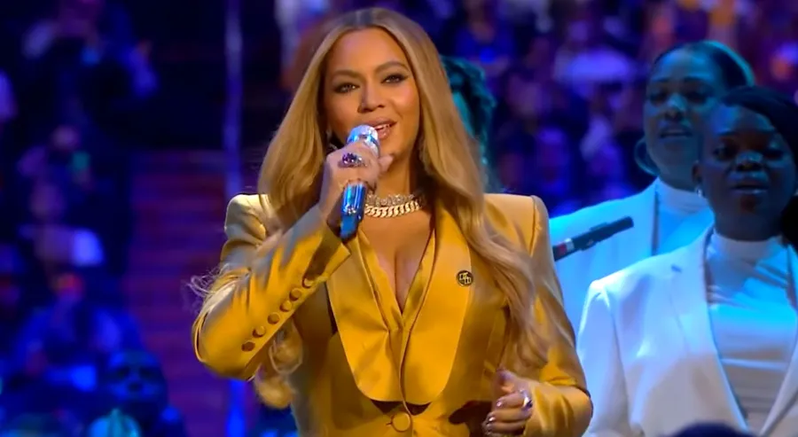 Kobe Bryant, Daughter Gianna Bryant’s Public Memorial After Tragedy