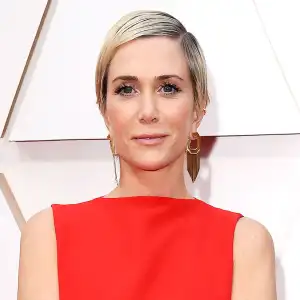Kristen Wiig Downright Wacky Fashion on the Oscars 2020 Red Carpet