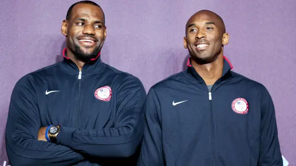 LeBron James Pays Emotional Tribute to Kobe Bryant During Lakers Game