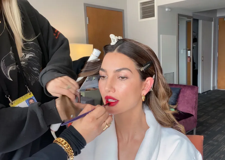 Lily Aldridge Oscars 2020 Look BTS