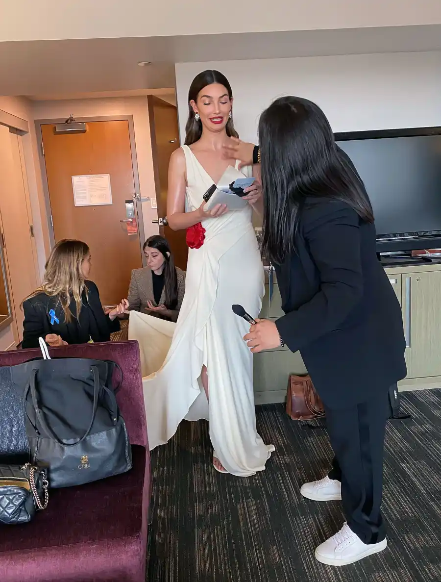 Lily Aldridge Oscars 2020 Look BTS