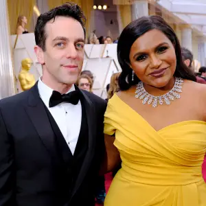 Mindy Kaling B.J. Novak Reunite Oscars 2020 Red Carpet