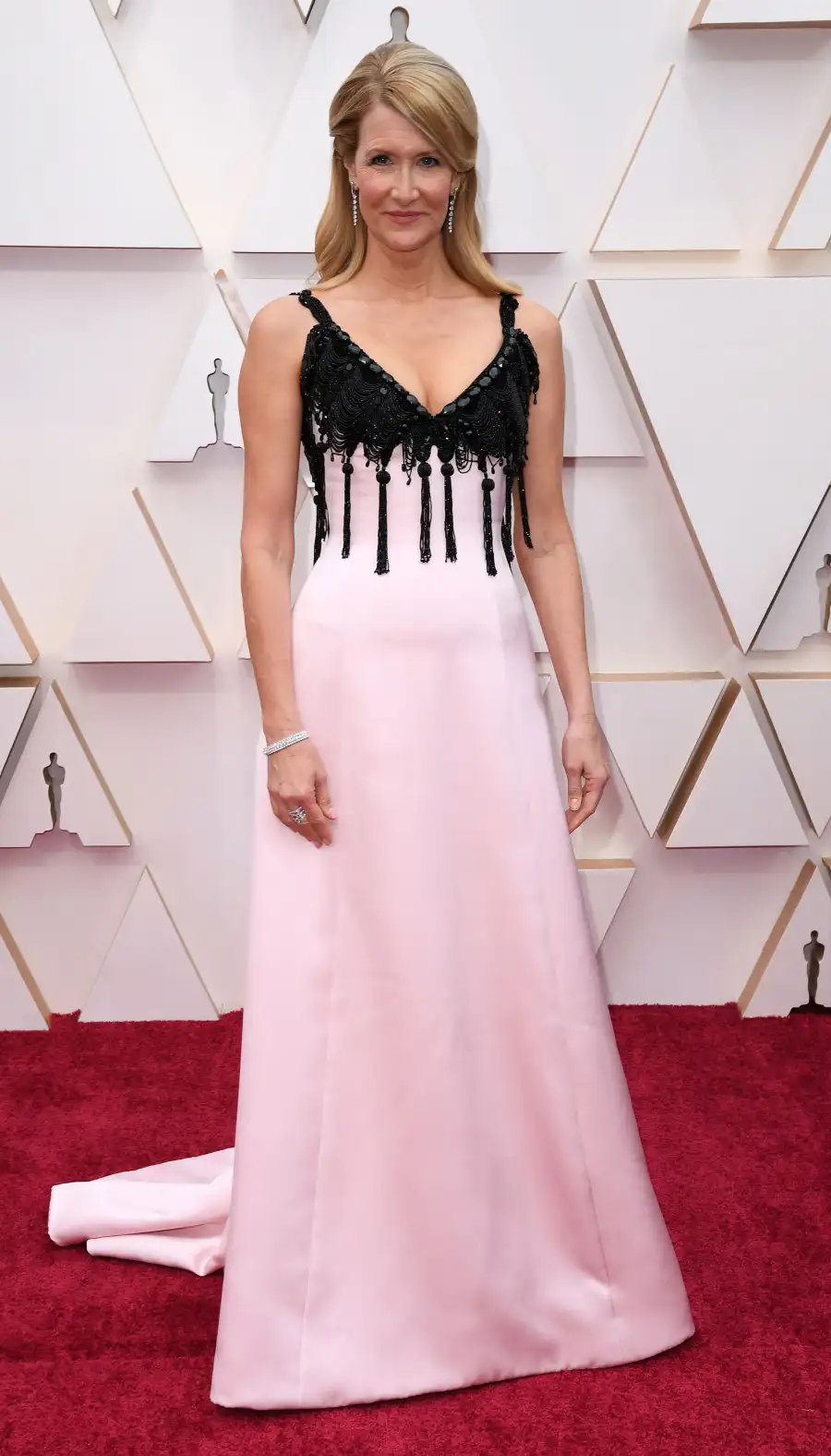 Oscars 2020 Arrivals - Laura Dern