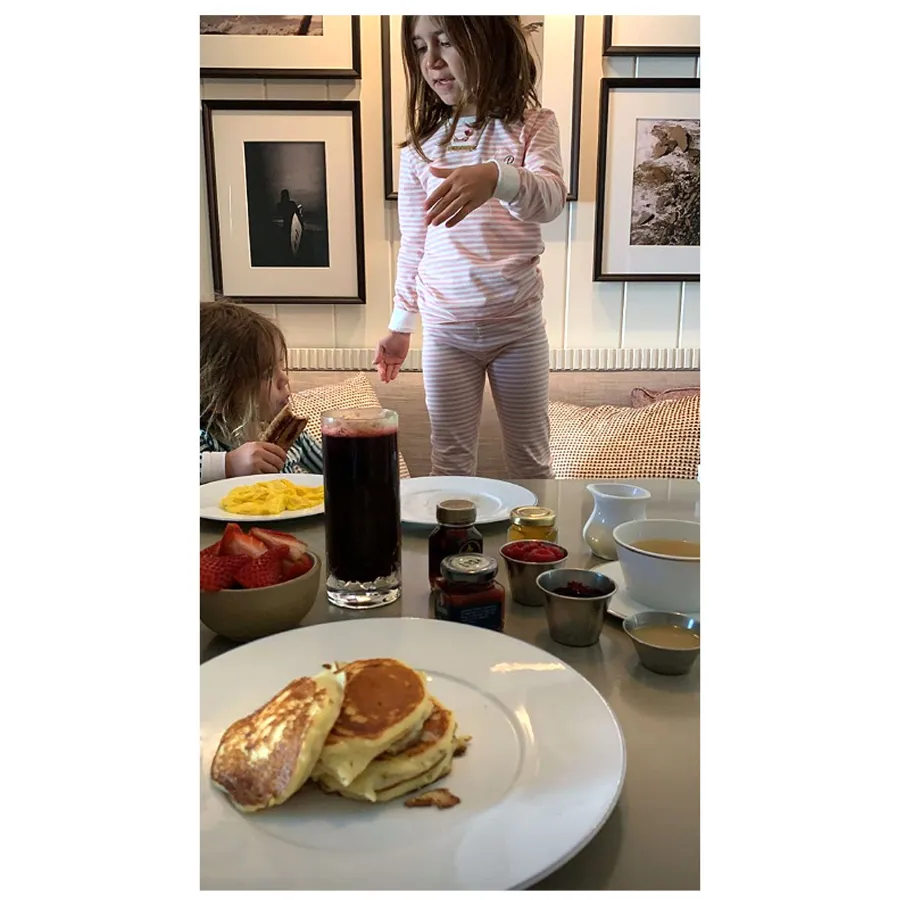 Penelopes Album Breakfast Bed