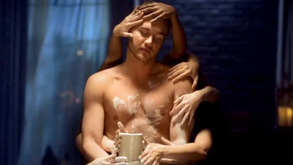 Peter Weber Bachelor Ghost