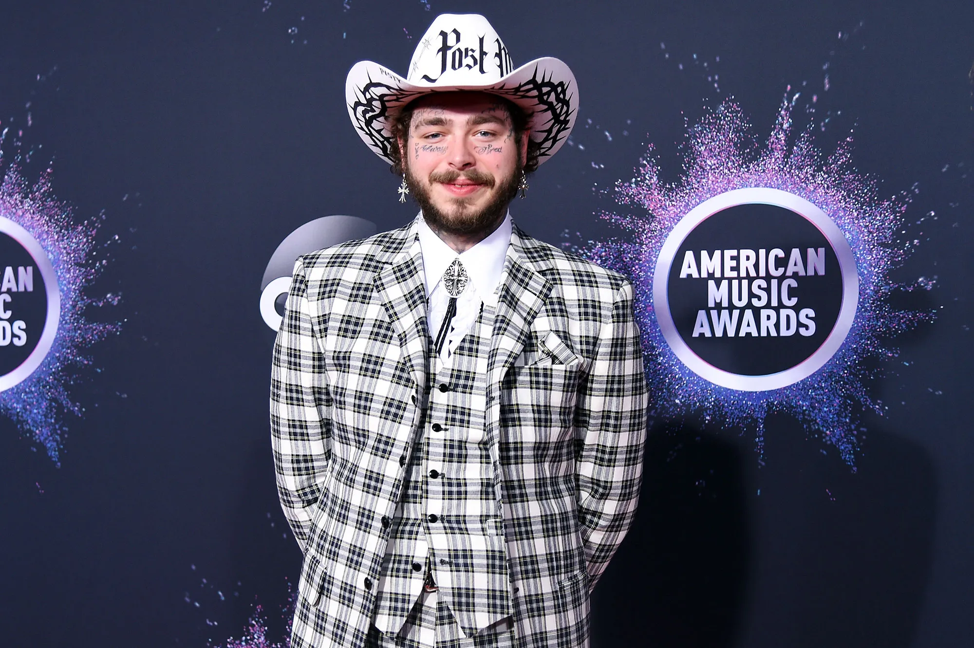 Post Malone Makes Incognito Appearance at an Indiana Olive Garden