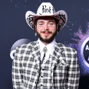 Post Malone Makes Incognito Appearance at an Indiana Olive Garden