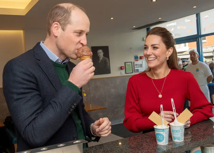 Prince William and Catherine Duchess of Cambridge Kate Middleton Eat Ice Cream