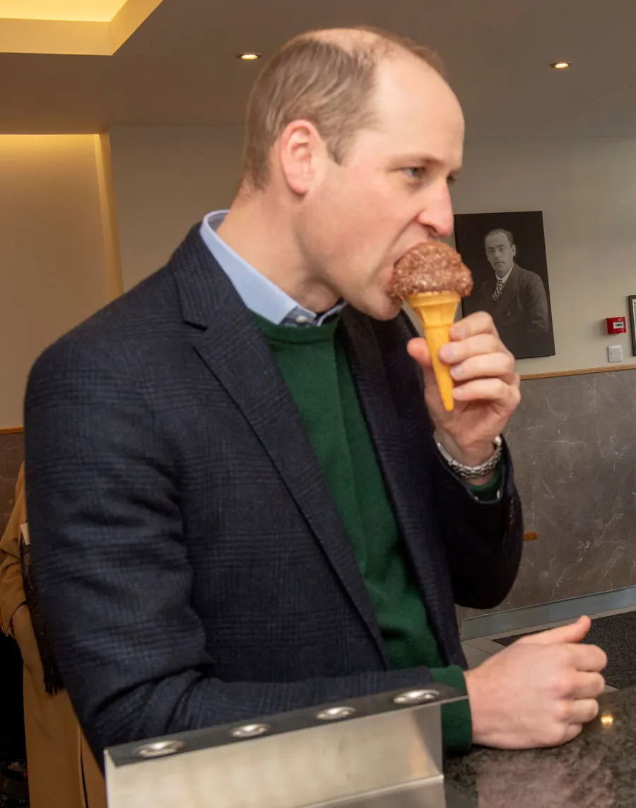 Prince William and Catherine Duchess of Cambridge Kate Middleton Eat Ice Cream