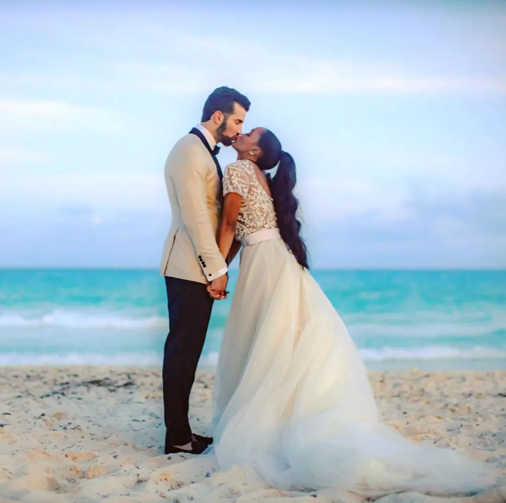 Rachel Lindsay Abasolo Bachelor Nation Celebrated Valentine&rsquo;s Day