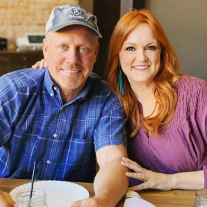 Ree-Drummond-Reveals-the-1-Thing-She-and-Ladd-Agree-on-for-Their-Dogs