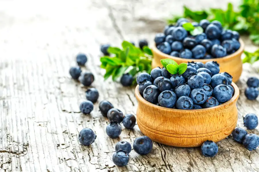 See Whats Inside Kim Kardashian Walk-In Fridge