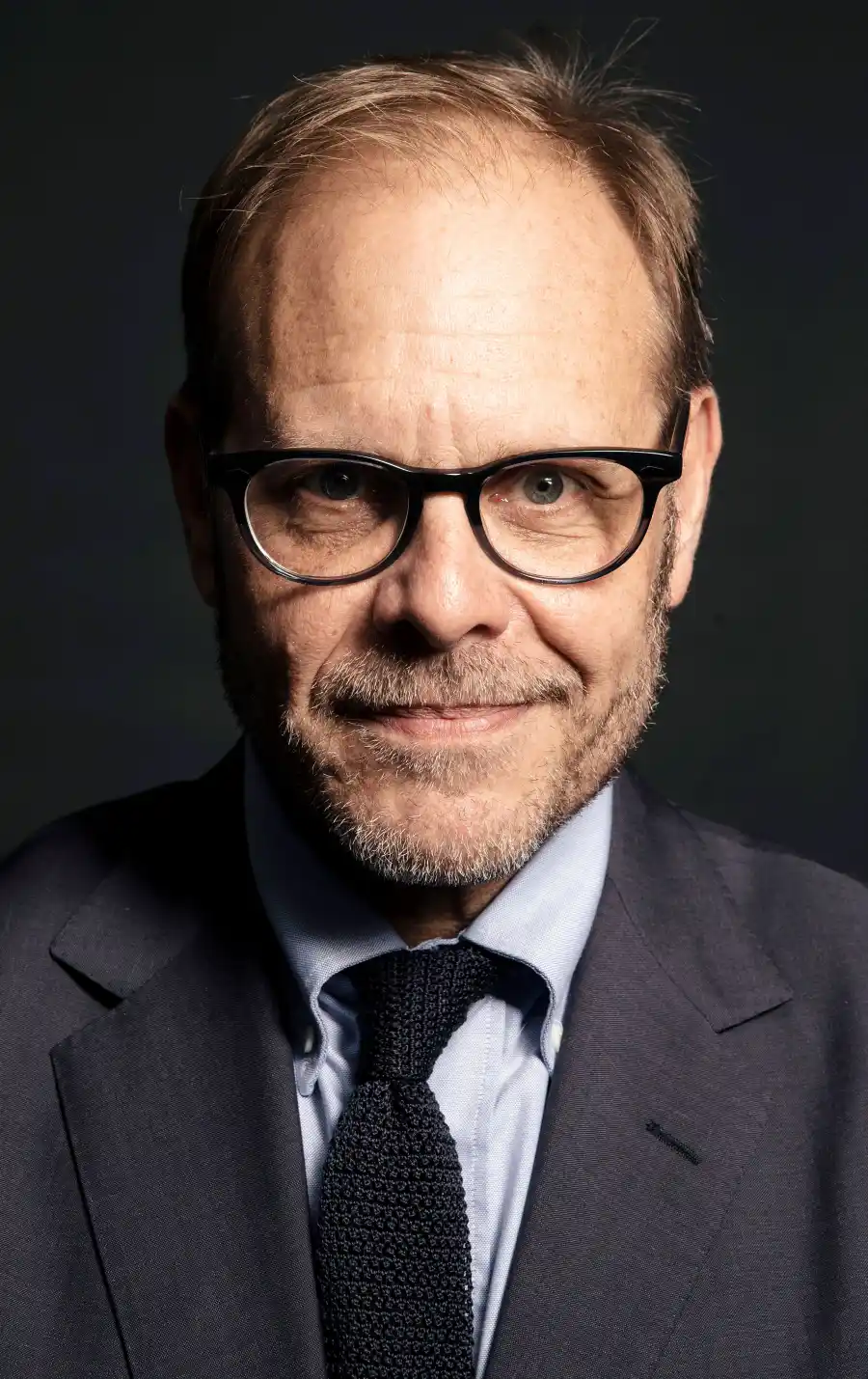 Alton Brown Stars Pay Tribute Kirk Douglas After His Death