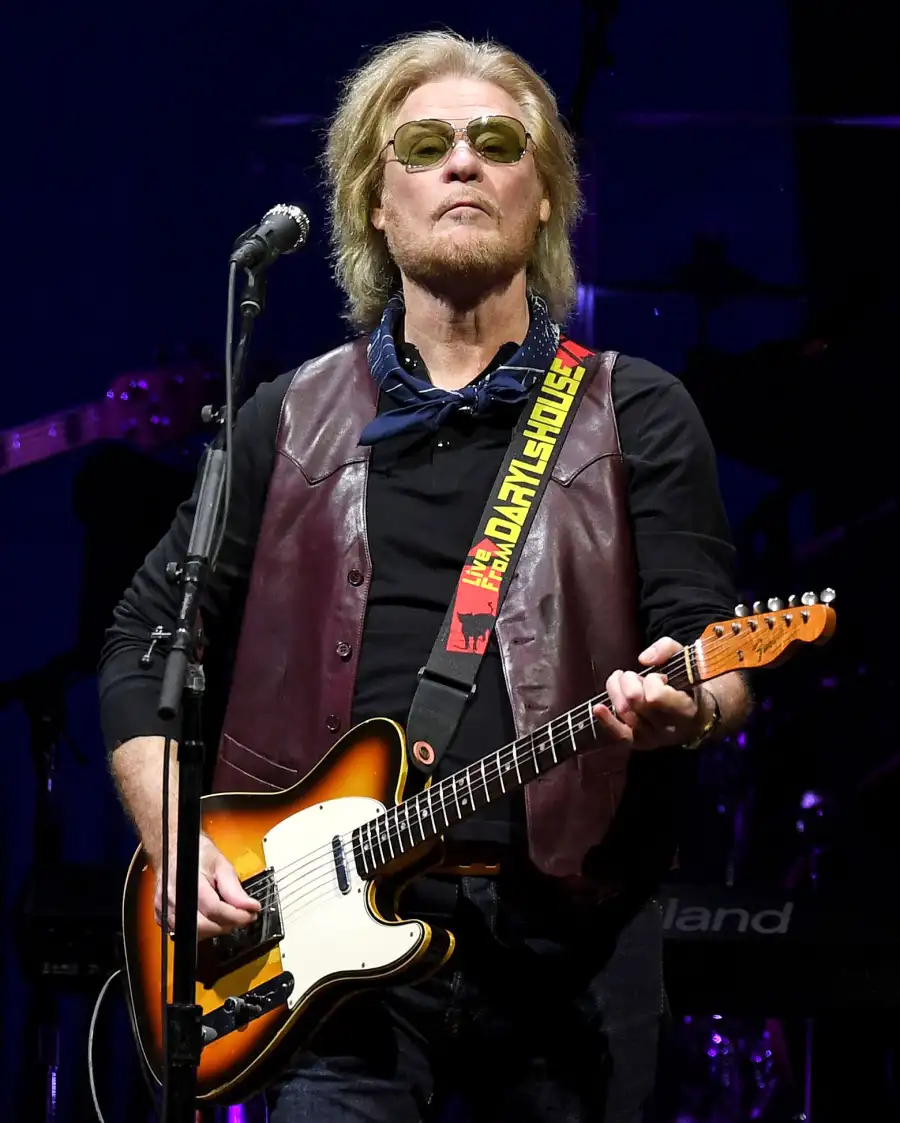 Daryl Hall Stars Who’ve Battled Lyme Disease