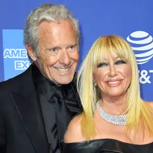 Suzanne Somers Husband Does Strip Tease Her While Shes in Tub