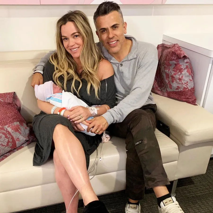 Teddi Mellencamp Gives Birth, Welcomes 3rd Child With Husband Edwin Arroyave