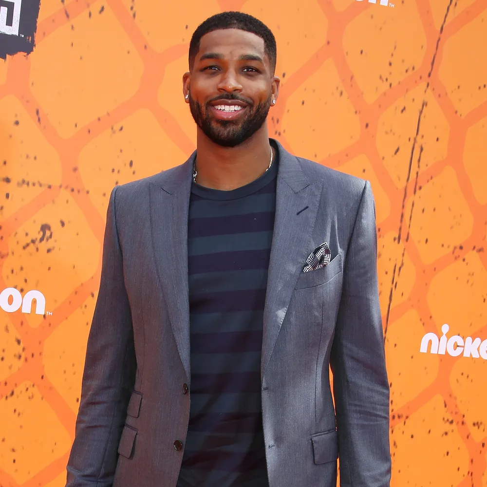Tristan-Thompson-Dances-With-True-at-Ex-Khloe-Kardashian's-House