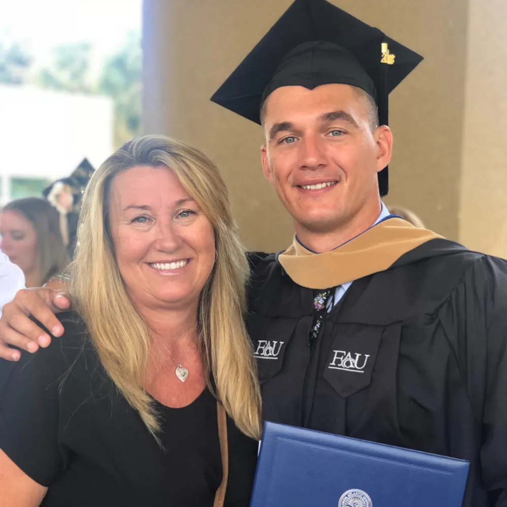 Tyler-Cameron&rsquo;s-Mom-Dies-Days-After-&lsquo;Family-Emergency&rsquo;