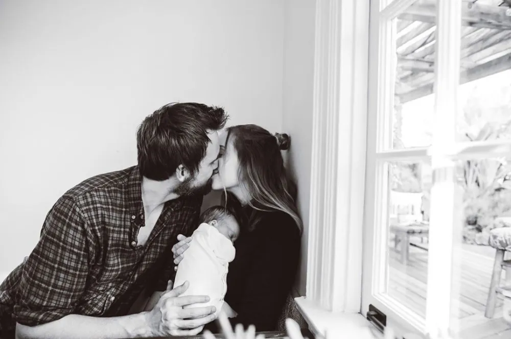 Tyler-Hilton-and-Megan-Park