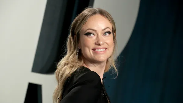 Olivia Wilde attends the 2020 Vanity Fair Oscar Party in Los Angeles.