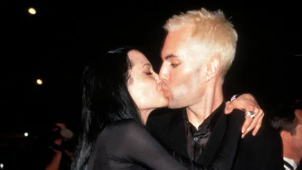 Angelina Jolie Oscar Kiss With Her Brother James Haven