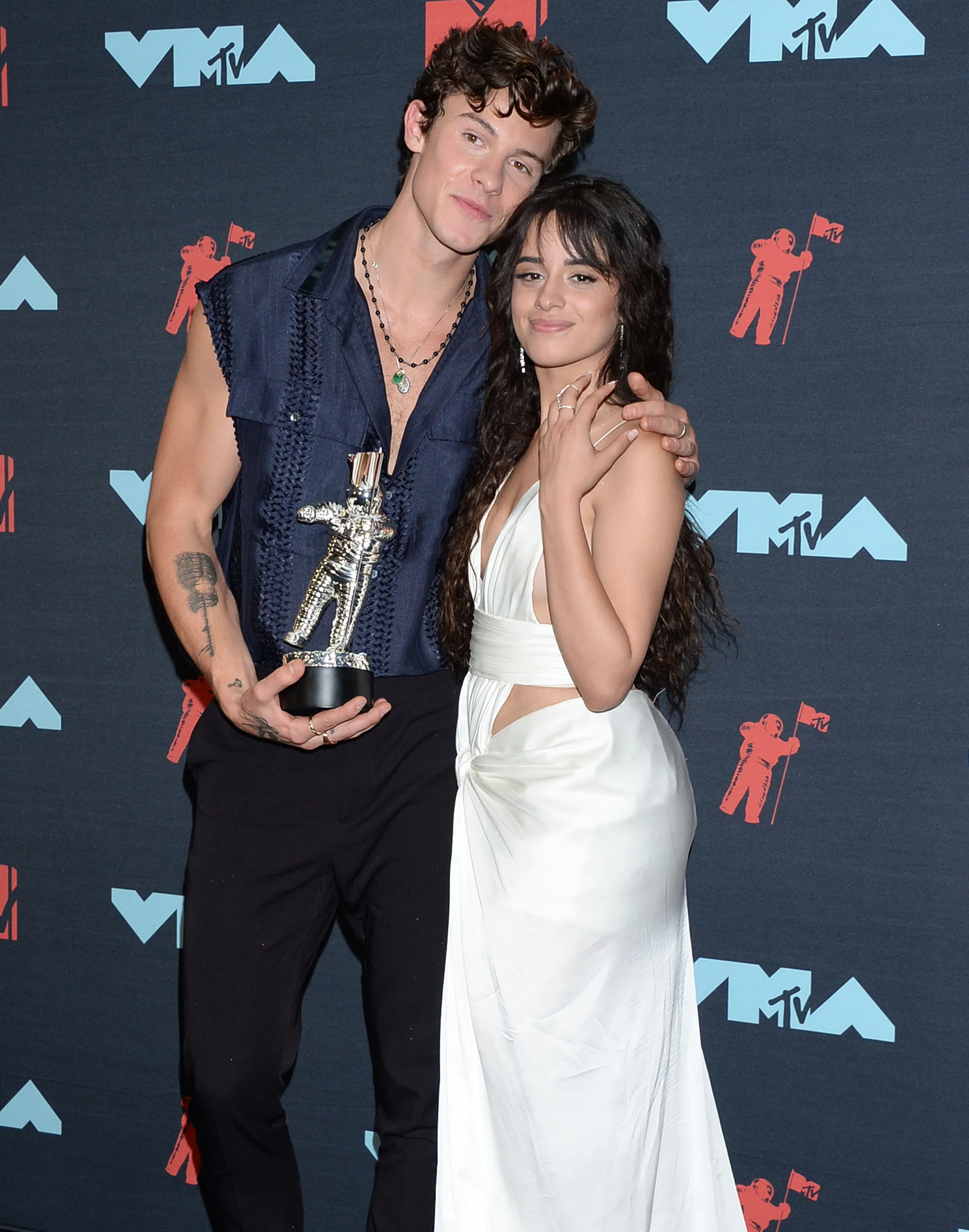 Camila Cabello and Shawn Mendes Are Social Distancing Together