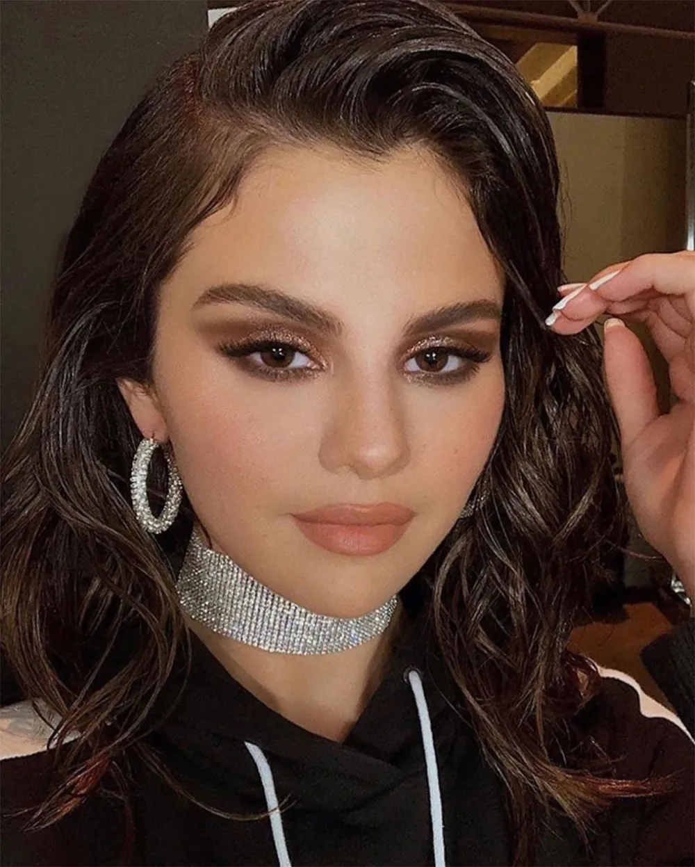Selena Gomez and J. Lo&rsquo;s Manicurist Spills Secrets for Healthy, Trendy Nails