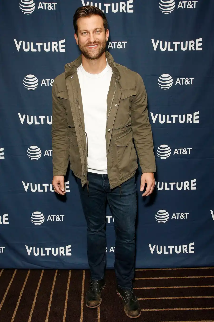 Chris Bukowski Bachelor Nation Reacts Clare Crawley Named the Bachelorette