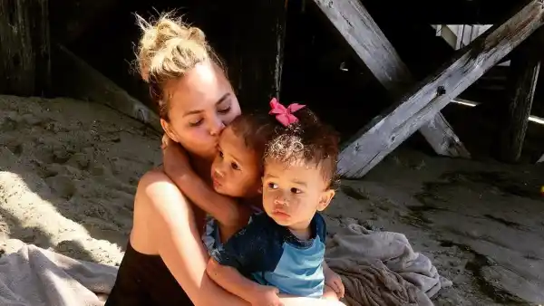 Chrissy Teigen Criticized for Feeding Her Kids Fresh Berries