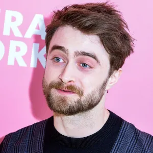 Daniel Radcliffe Has Hilarious Reaction Fake Coronavirus Rumor