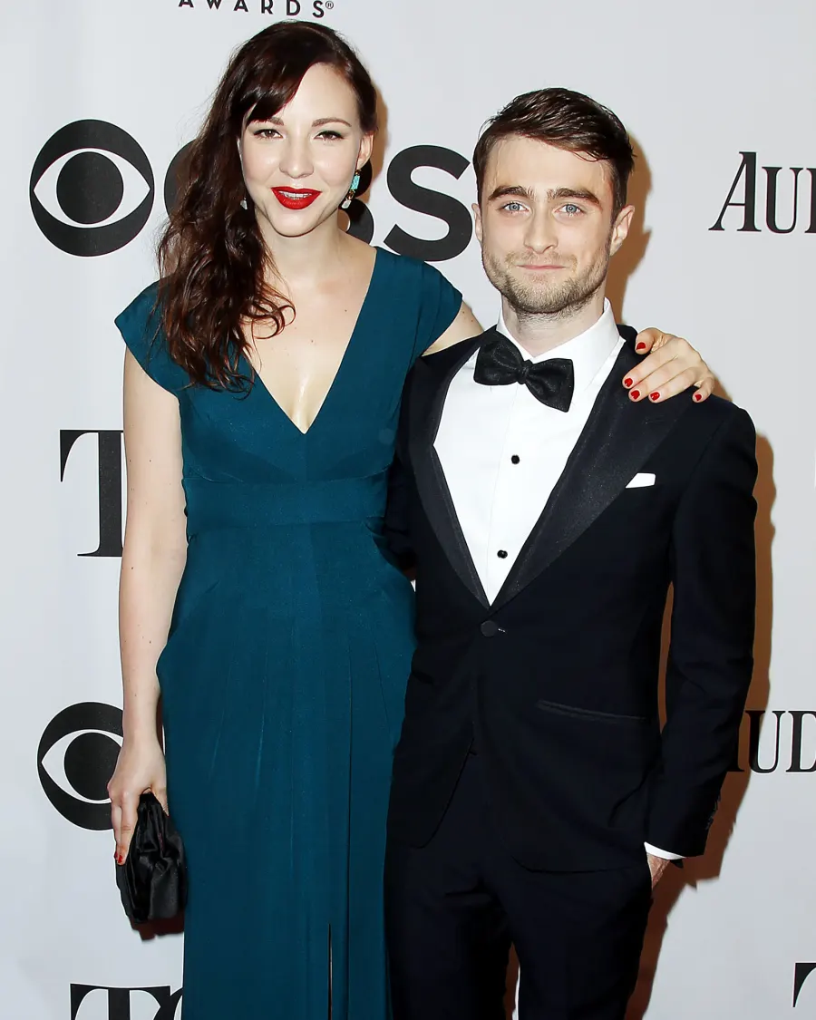 Daniel Radcliffe Talks Quarantining With Girlfriend After Coronavirus Hoax