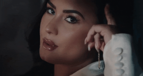 Demi-Lovato-I-Love-Me-video-easter-eggs