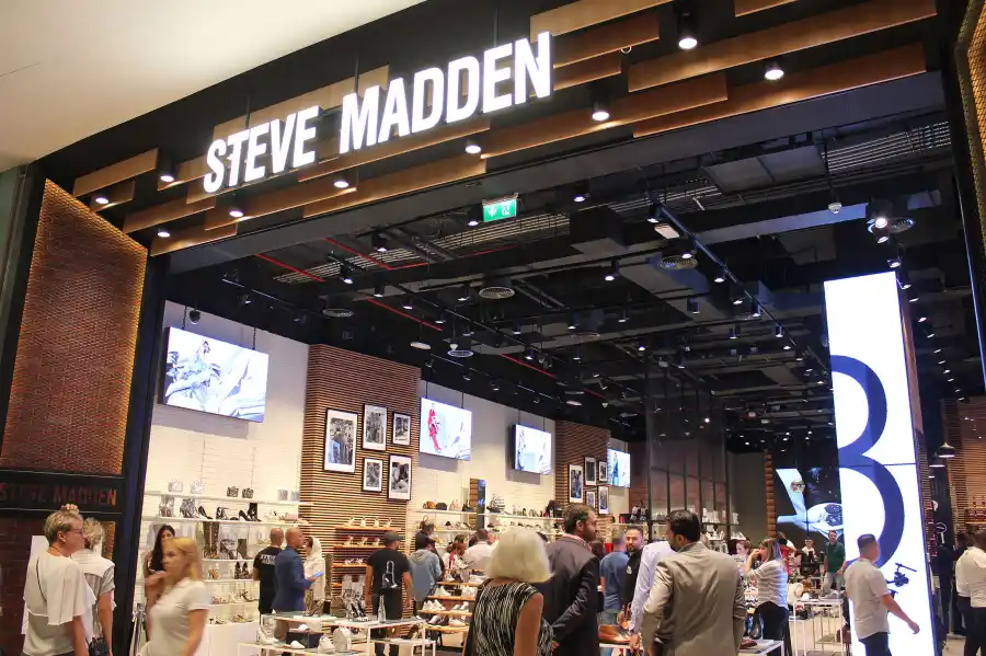 Fashion Stores Closed Due To Coronavirus Outbreak